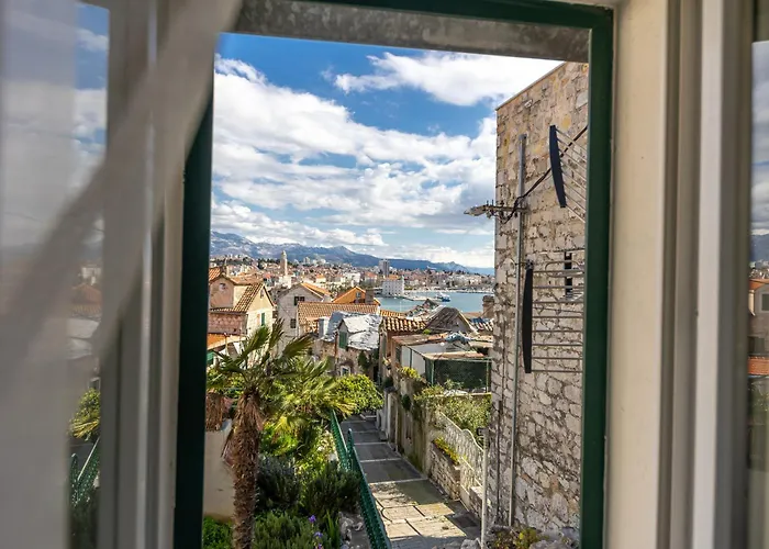 Romantic View Апартаменты