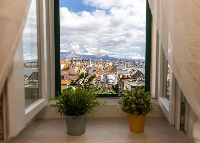 Апартаменты Romantic View Сплит