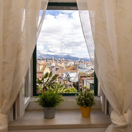 Апартаменты Romantic View Сплит