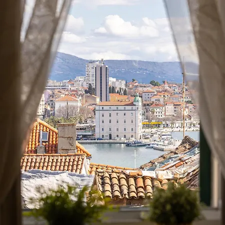 Romantic View Apartament *